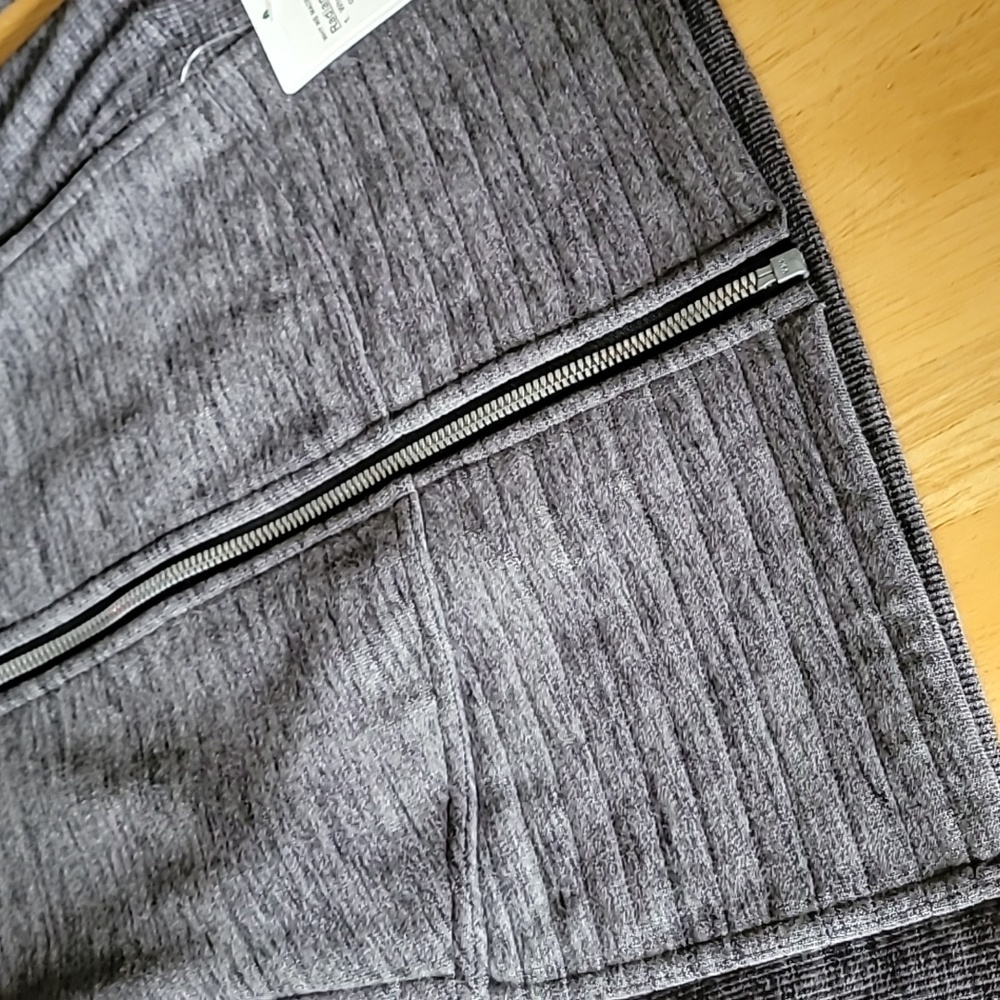 Lululemon Athletica Radiant Jacket - Picture 4 of 13